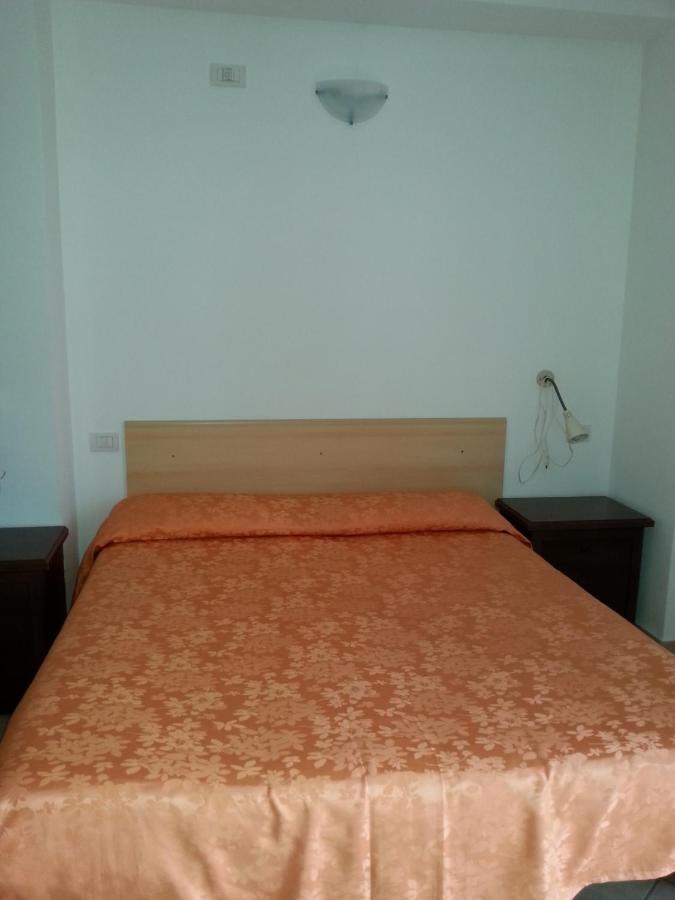 La Primula Guest house *